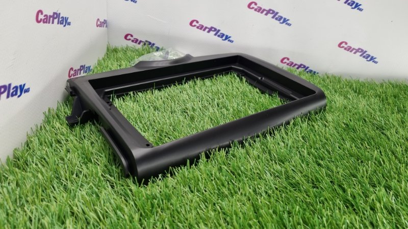 Переходная рамка магнитолы