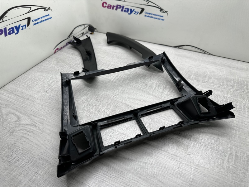 Переходная рамка магнитолы