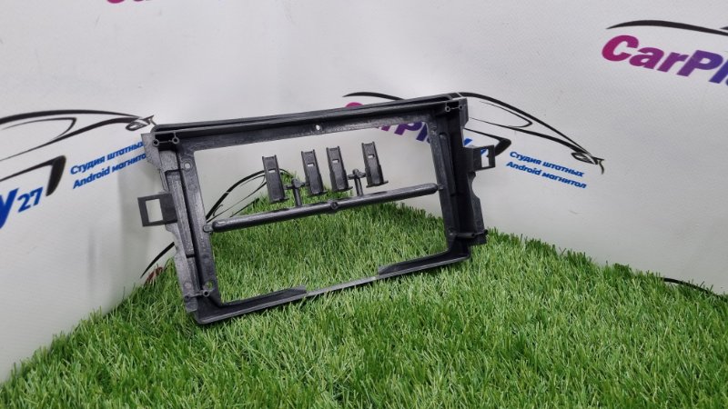 Переходная рамка магнитолы