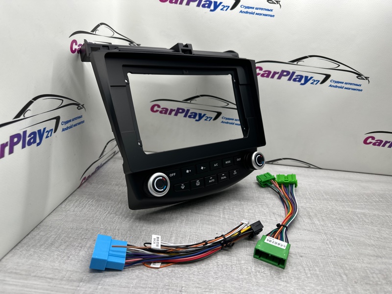 Переходная рамка магнитолы