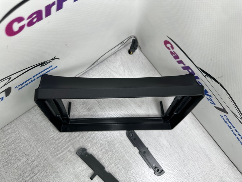 Переходная рамка магнитолы