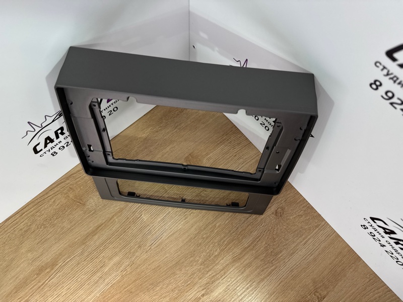 Переходная рамка магнитолы