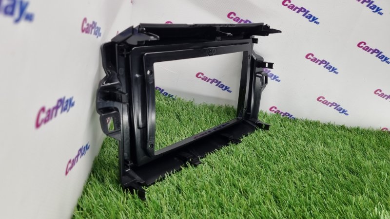 Переходная рамка магнитолы