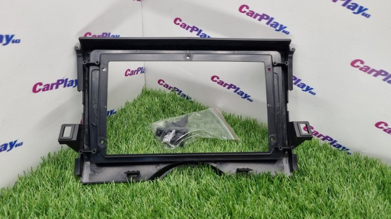 Переходная рамка магнитолы