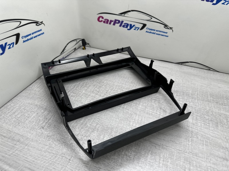 Переходная рамка магнитолы