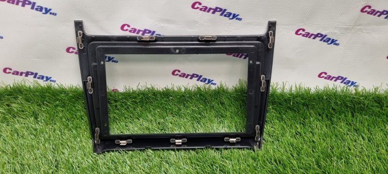 Переходная рамка магнитолы