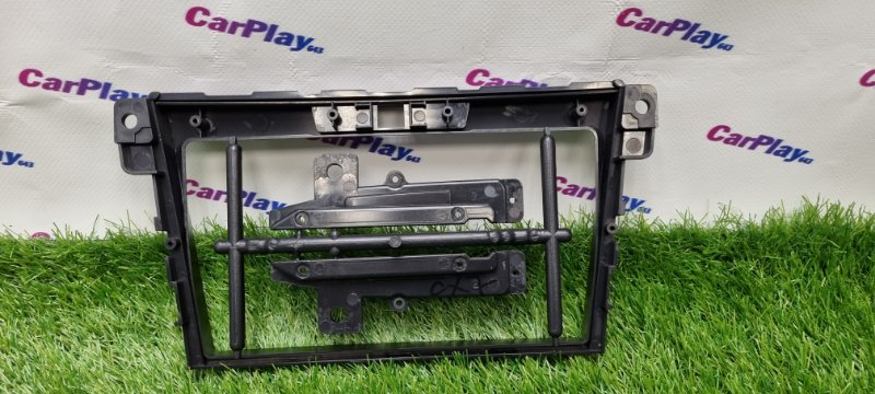 Переходная рамка магнитолы