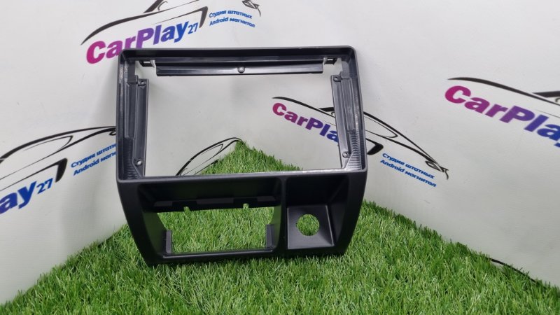 Переходная рамка магнитолы