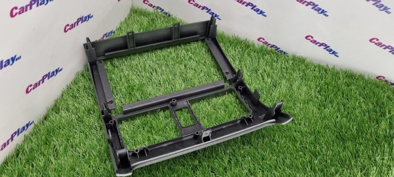 Переходная рамка магнитолы