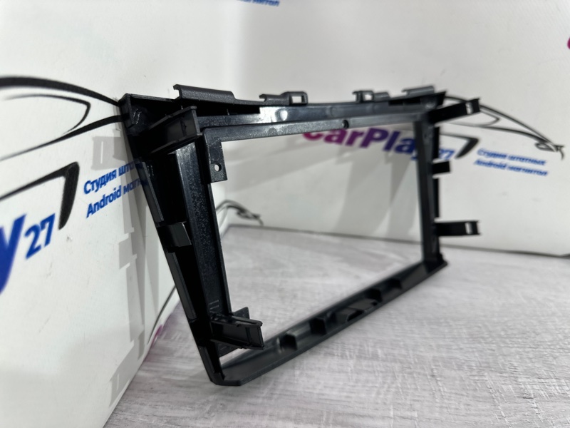 Переходная рамка магнитолы