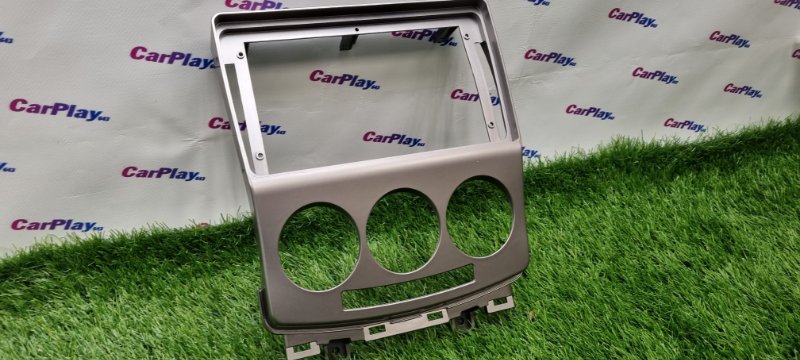 Переходная рамка магнитолы