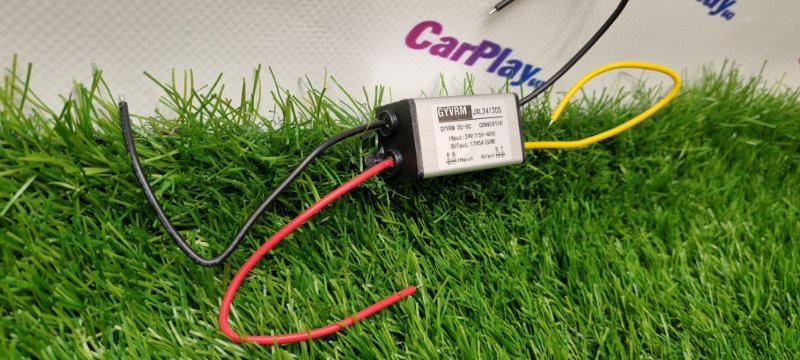 Преобразователь напряжения