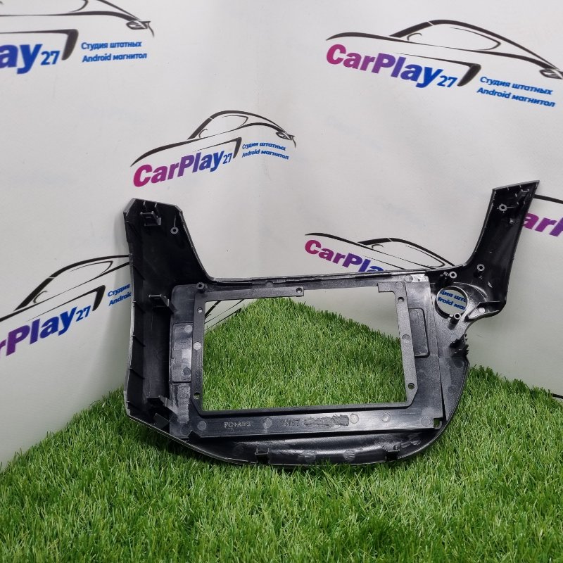 Переходная рамка магнитолы