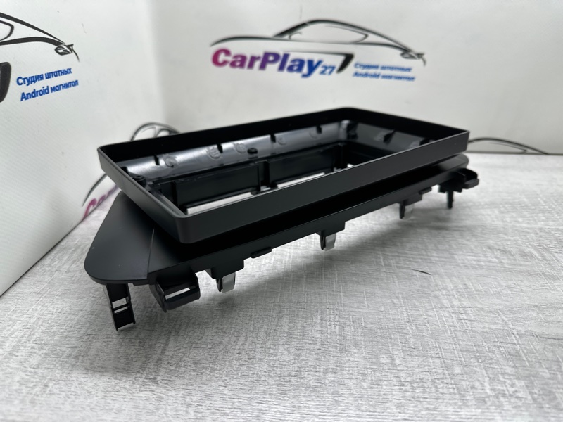 Переходная рамка магнитолы