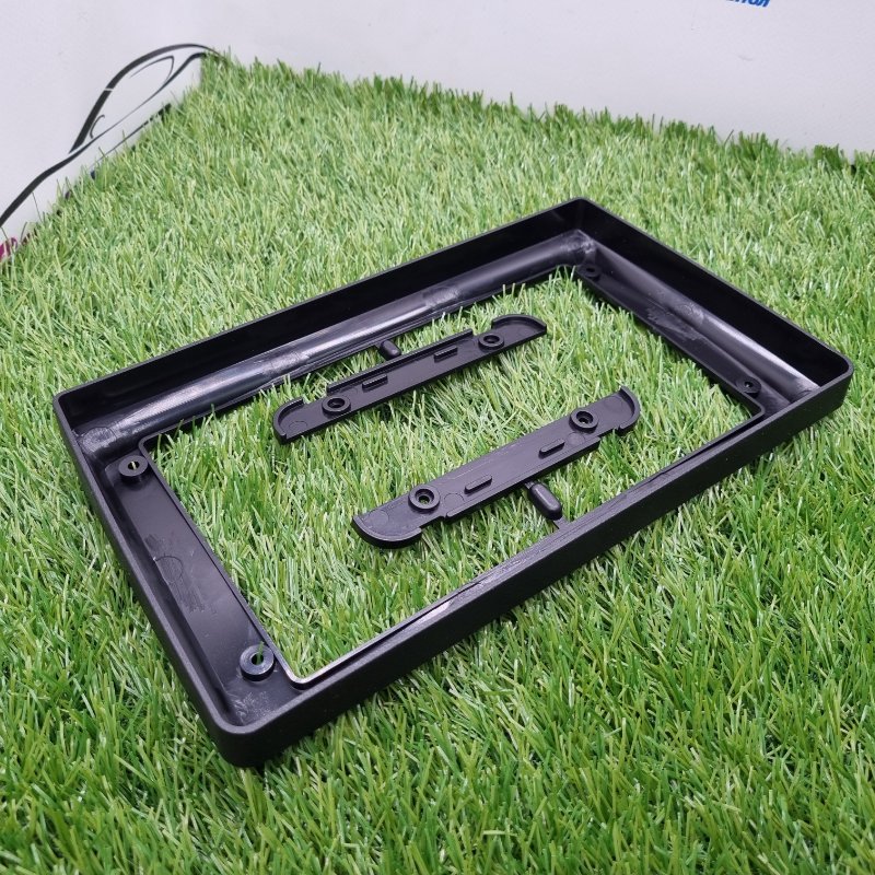 Переходная рамка магнитолы