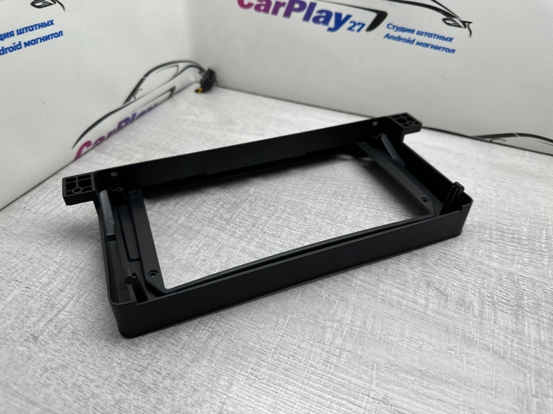 Переходная рамка магнитолы