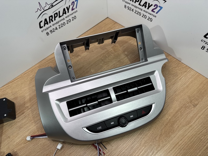 Переходная рамка магнитолы