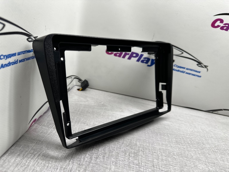 Переходная рамка магнитолы