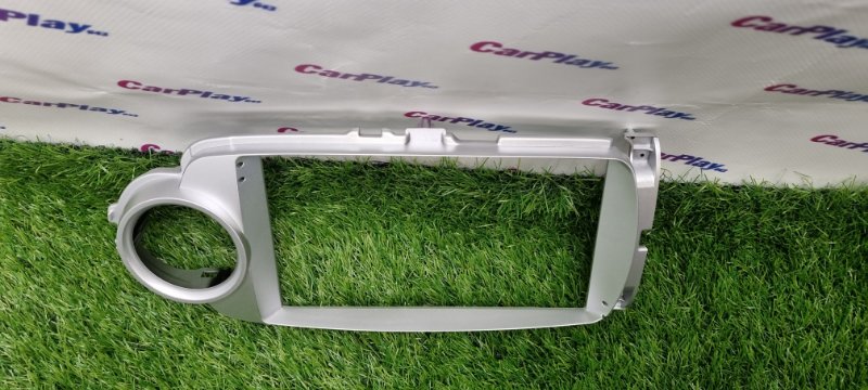 Переходная рамка магнитолы