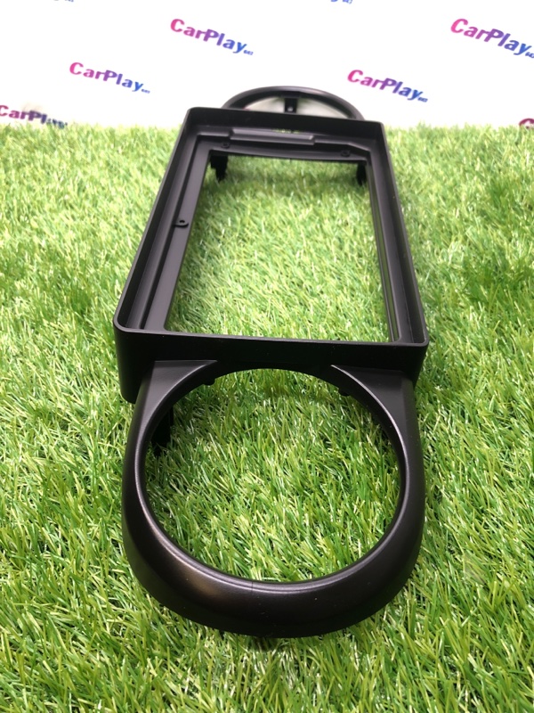 Переходная рамка магнитолы