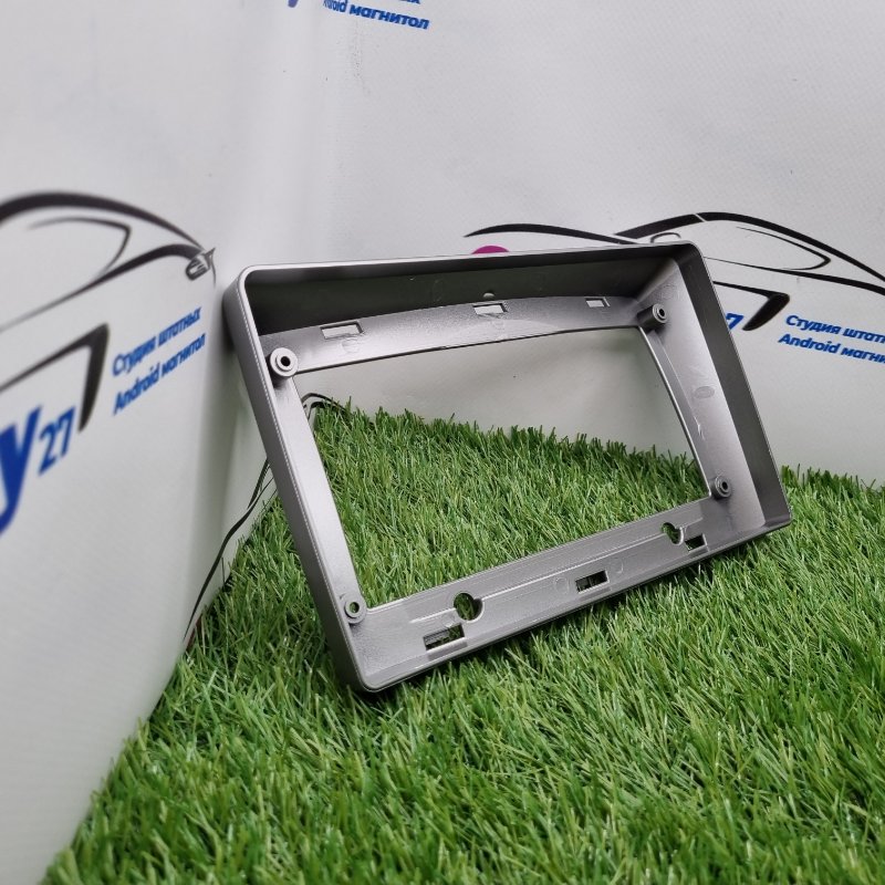 Переходная рамка магнитолы