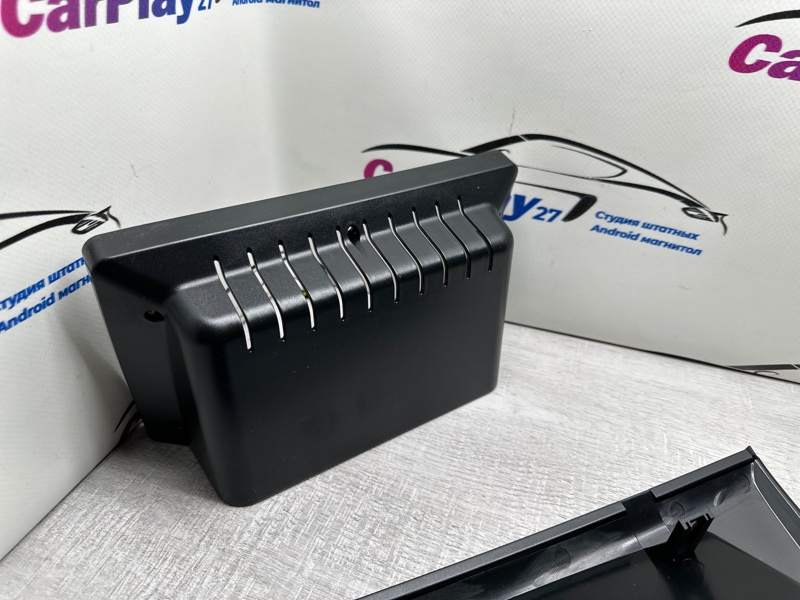 Переходная рамка магнитолы