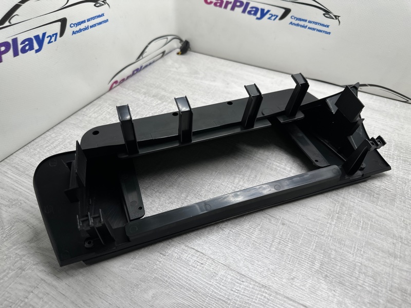 Переходная рамка магнитолы