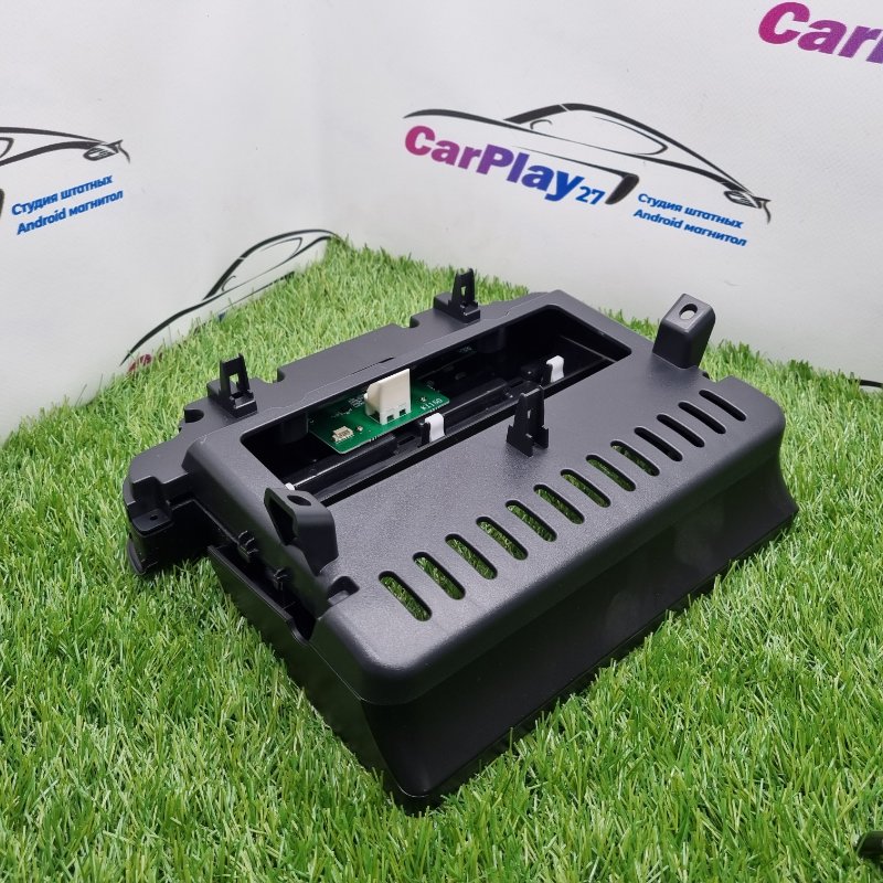 Переходная рамка магнитолы