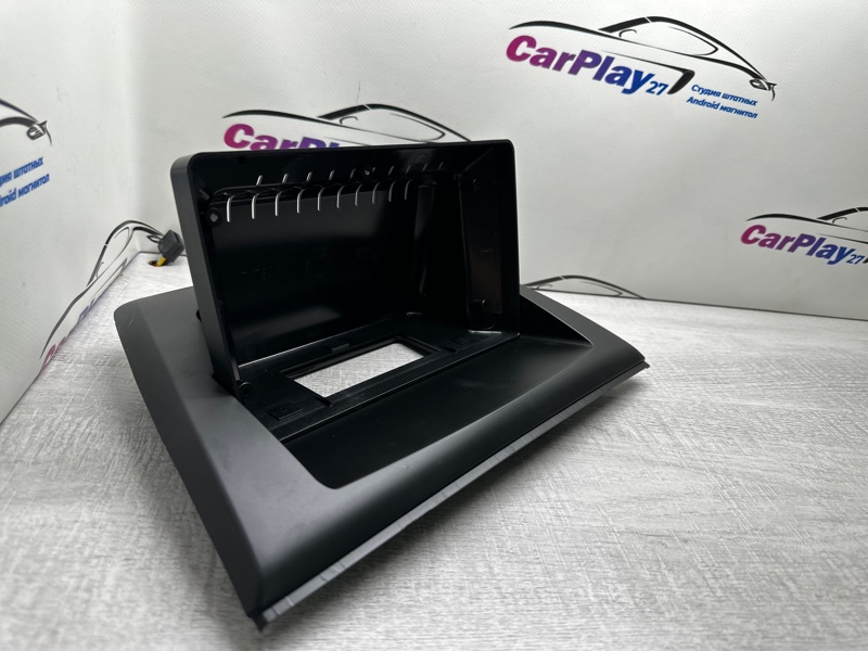 Переходная рамка магнитолы