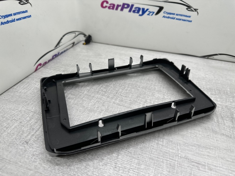 Переходная рамка магнитолы