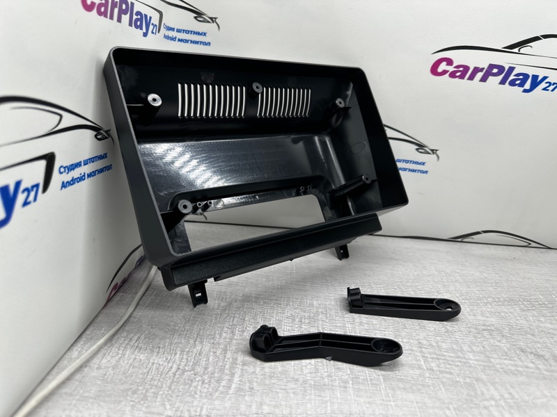 Переходная рамка магнитолы