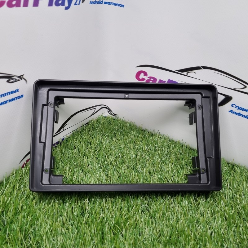 Переходная рамка магнитолы