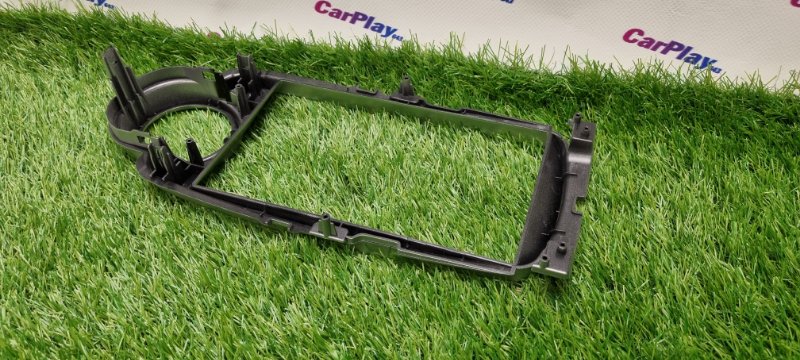 Переходная рамка магнитолы