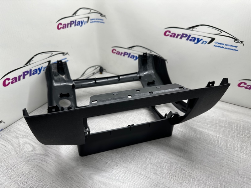 Переходная рамка магнитолы