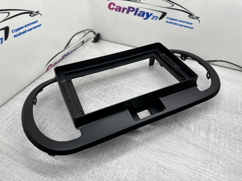 Переходная рамка магнитолы