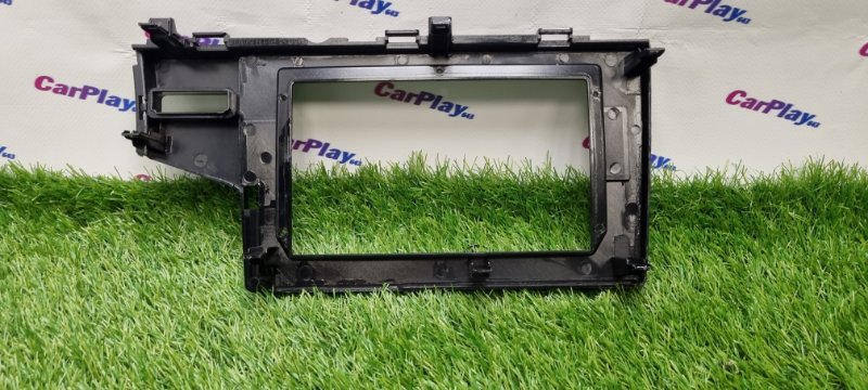 Переходная рамка магнитолы