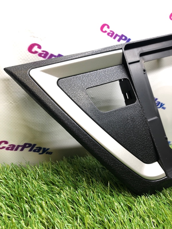 Переходная рамка магнитолы