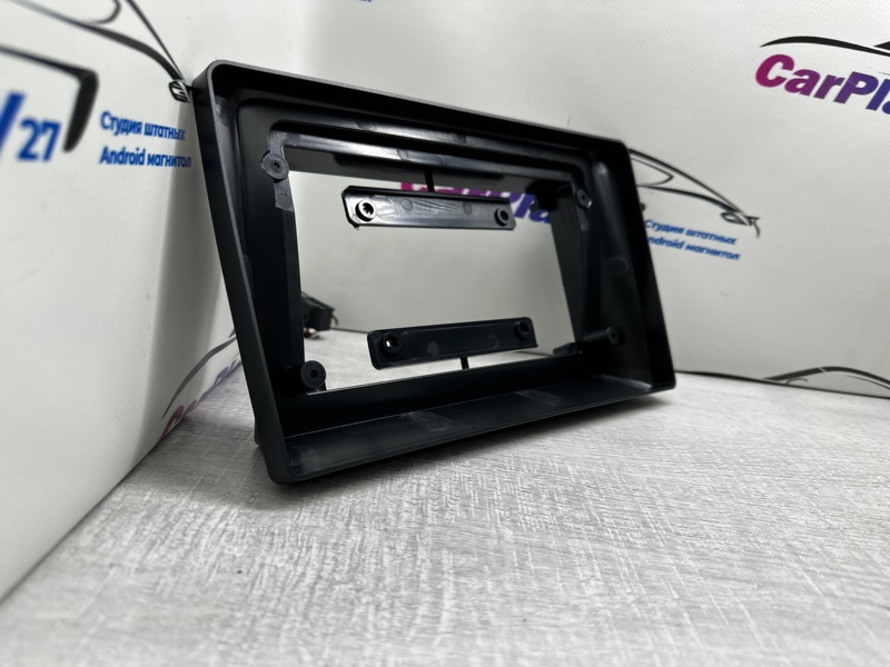 Переходная рамка магнитолы