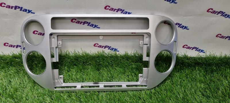 Магнитола штатная Volkswagen Tiguan 2010