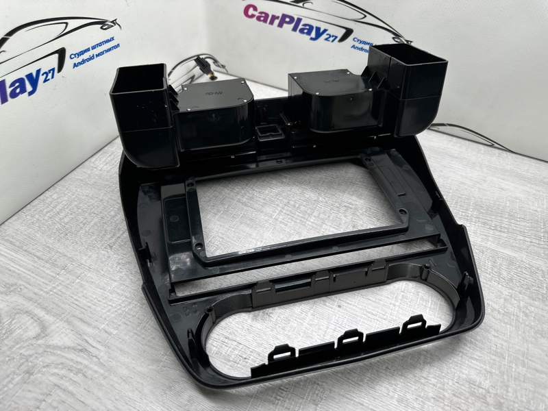 Переходная рамка магнитолы