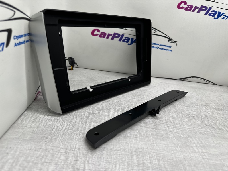 Переходная рамка магнитолы