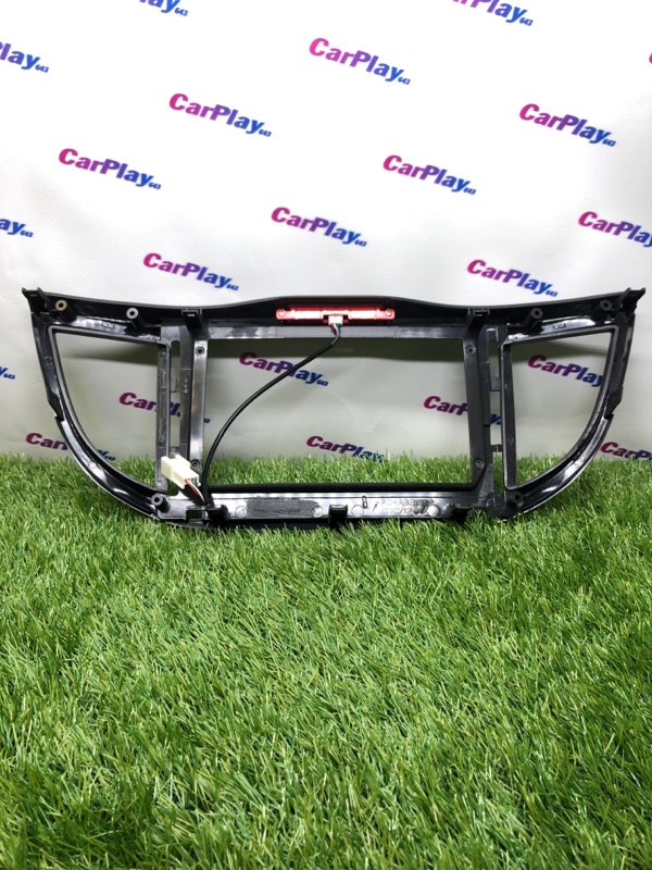 Переходная рамка магнитолы