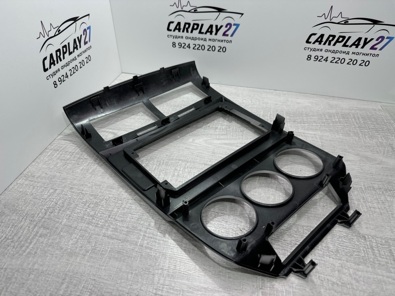 Переходная рамка магнитолы