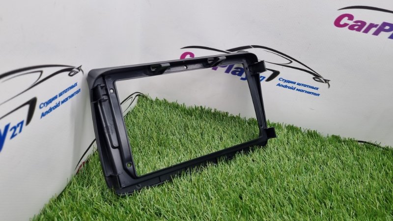 Переходная рамка магнитолы