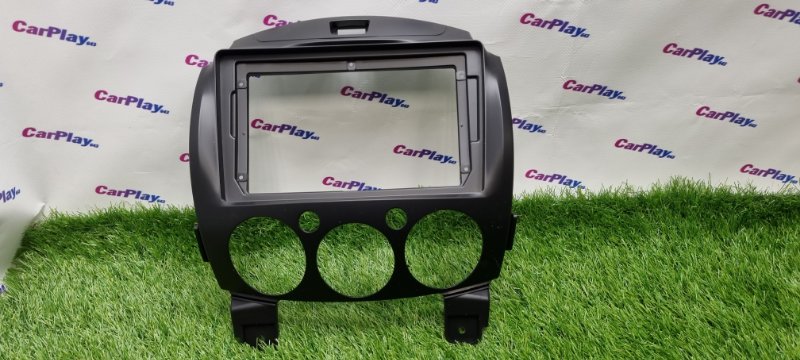 Переходная рамка магнитолы