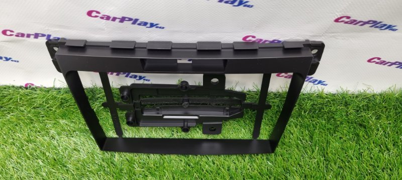 Переходная рамка магнитолы