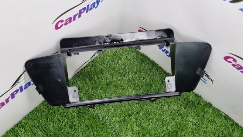 Переходная рамка магнитолы