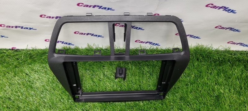 Переходная рамка магнитолы