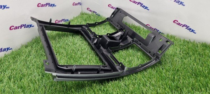 Переходная рамка магнитолы