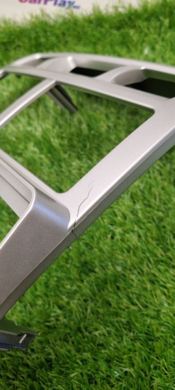 Переходная рамка магнитолы